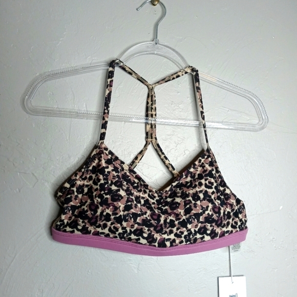 Johnny Was Calme Endurance Cross back Sports Bra - Picture 1 of 4